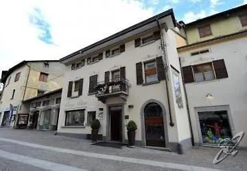 Silene Parking And Garage 酒店 3*