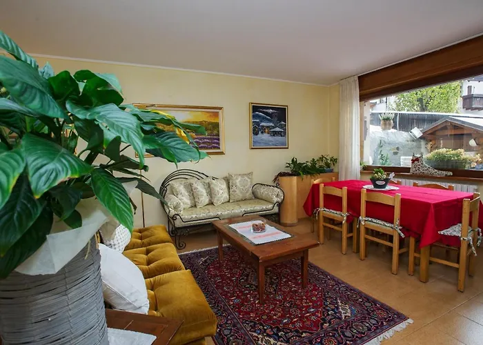 Silene Parking And Garage 3*