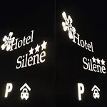 Hotell Silene Parking And Garage 3*