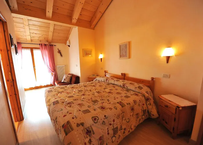 Silene Parking And Garage